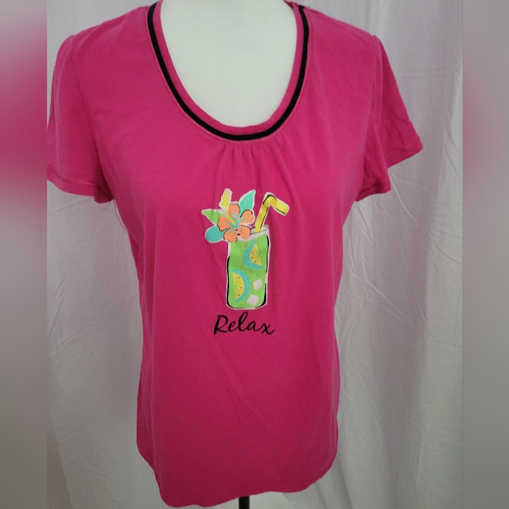 SECRET TREASURES T SHIRT SIZE M